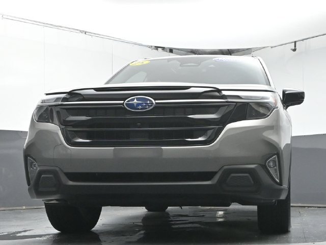 Certified 2025 Subaru Forester Touring w/ Popular Package - Touring AWD/4WD image 35