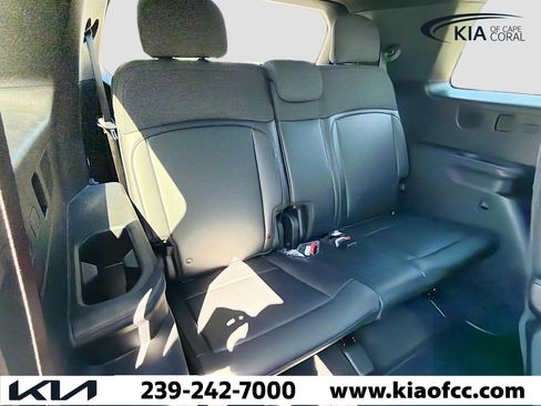 New 2027 Kia Telluride S image 22
