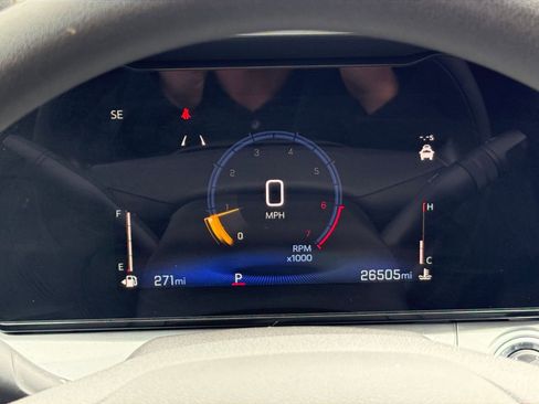 Used 2025 Chevrolet Trax LT image 40