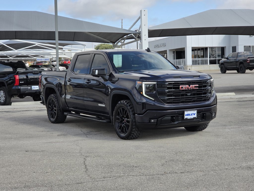 Used 2025 GMC Sierra 1500 Elevation w/ Elevation Premium Package AWD/4WD image 3