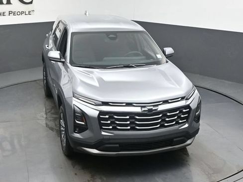 New 2026 Chevrolet Equinox LT w/ Safety and Technology Package FWD image 25