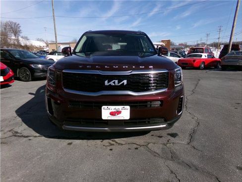 Used 2022 Kia Telluride S image 1