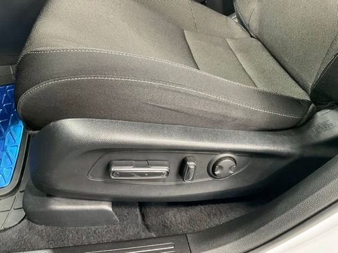 Certified 2023 Honda CR-V EX image 30