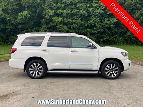Used 2020 Toyota Sequoia Limited AWD/4WD image 8