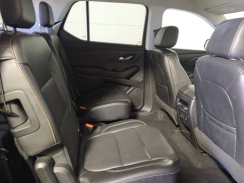 Used 2018 Chevrolet Traverse Premier AWD/4WD image 19
