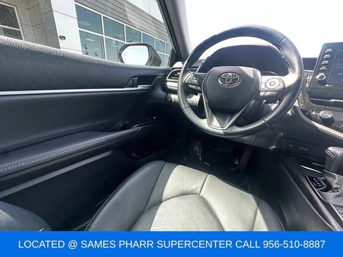 Used 2022 Toyota Camry XSE FWD image 14