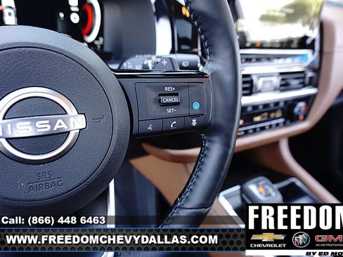 Used 2024 Nissan Pathfinder Platinum w/ Cargo Package image 22