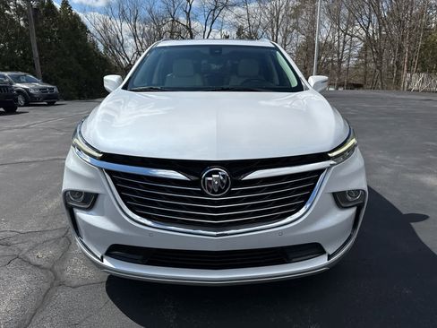 Used 2023 Buick Enclave Essence w/ Experience Buick Package image 8