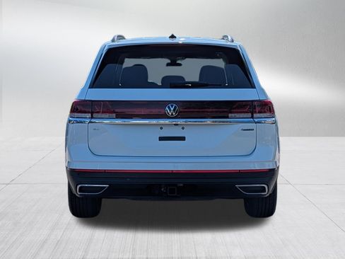 Certified 2025 Volkswagen Atlas SE AWD/4WD image 6