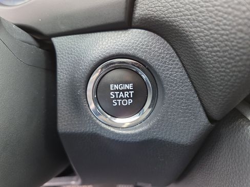 Used 2023 Toyota RAV4 XLE Premium image 25