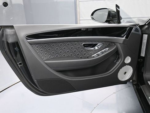 Certified 2023 Bentley Continental GT Azure image 15