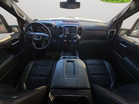 Used 2022 GMC Sierra 2500 Denali image 16