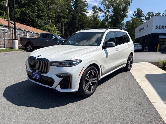 Used 2022 BMW X7 M50i w/ Cold Weather Package AWD/4WD image 19