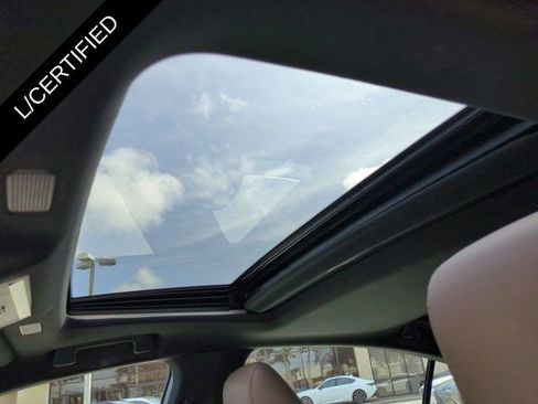 Certified 2025 Lexus ES 350 w/ Premium Package image 19