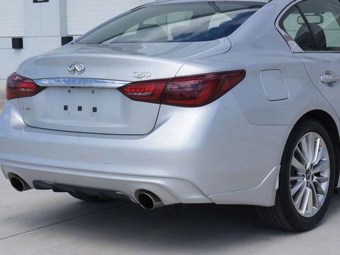 Used 2019 INFINITI Q50 Luxe w/ Essential Package (3.0T Luxe) image 16