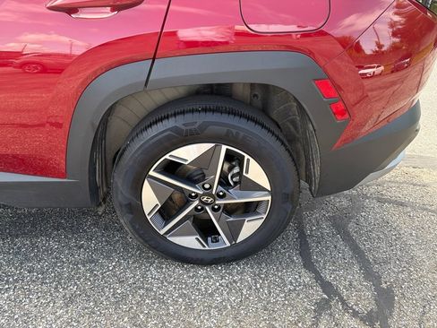 Certified 2025 Hyundai Tucson SEL AWD/4WD image 14