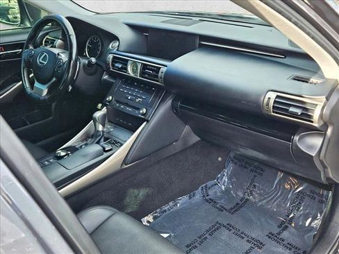 Used 2016 Lexus IS 300 AWD image 23