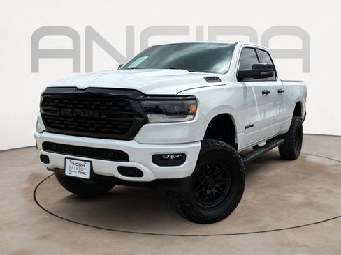 Used 2023 RAM 1500 Big Horn AWD/4WD image 6