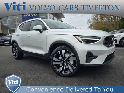 Used 2024 Volvo XC40 B5 Ultimate w/ Protection Package Premier