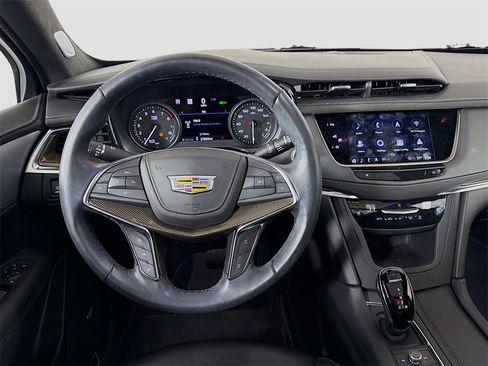 Used 2024 Cadillac XT5 Premium Luxury w/ Platinum Package image 26