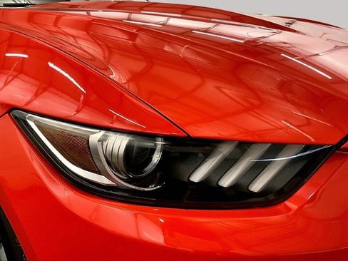 Used 2016 Ford Mustang Coupe w/ Equipment Group 051A RWD image 27