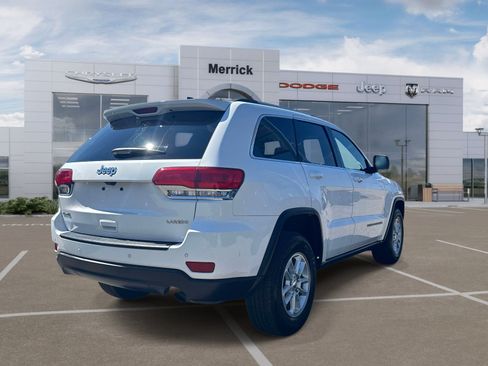 Used 2019 Jeep Grand Cherokee Laredo w/ Security & Convenience Group AWD/4WD image 6