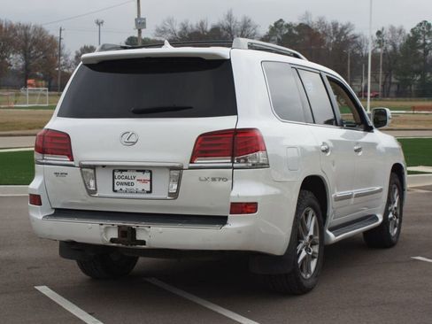 Used 2013 Lexus LX 570 4WD image 15