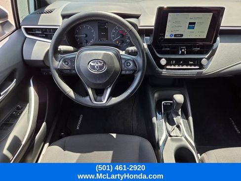 Used 2025 Toyota Corolla SE FWD image 12