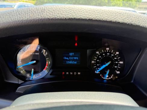 Used 2016 Ford Expedition XL AWD/4WD image 15