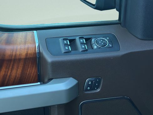 Used 2018 Ford F150 King Ranch w/ Equipment Group 601A Luxury image 25