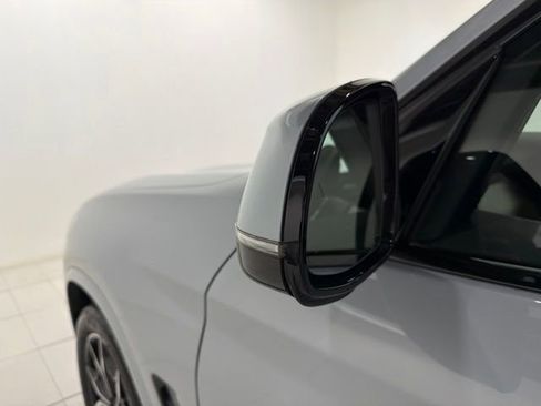 Certified 2024 BMW X3 xDrive30i w/ Premium Package AWD/4WD image 9