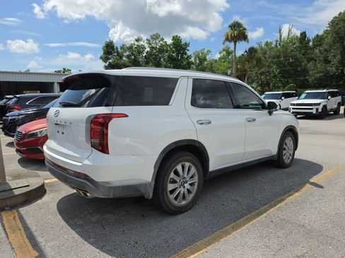 Used 2025 Hyundai Palisade SEL FWD image 3