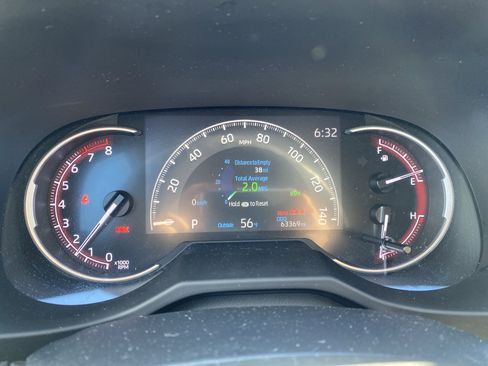 Used 2023 Toyota RAV4 XLE w/ Convenience Package image 16