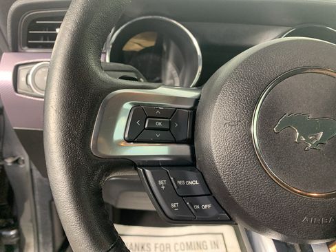 Used 2017 Ford Mustang GT image 18