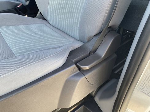 Used 2017 Ford Transit 150 XLT image 24
