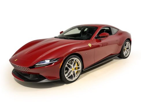 Certified 2022 Ferrari Roma RWD image 2