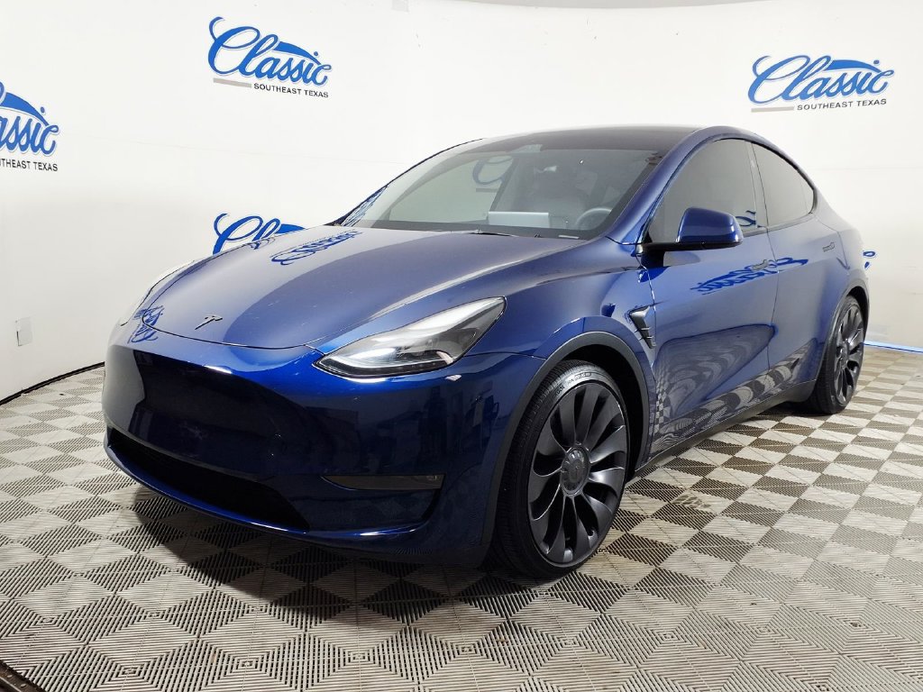 Used 2025 Tesla Model Y Performance AWD/4WD image 3