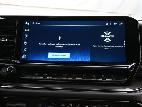 Used 2024 Chevrolet Silverado 1500 ZR2 w/ Technology Package image 36