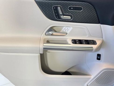 Used 2026 Mercedes-Benz GLA 250 image 16