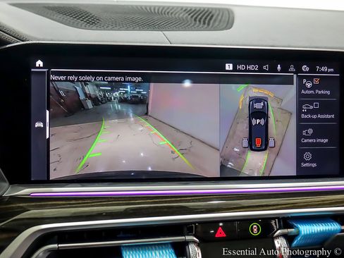 Used 2020 BMW X7 xDrive40i w/ Premium Package image 24