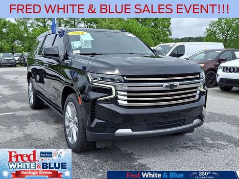 Used 2021 Chevrolet Suburban High Country AWD/4WD image 2