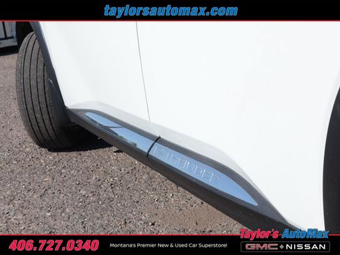 Used 2024 Nissan Pathfinder Platinum AWD/4WD image 44