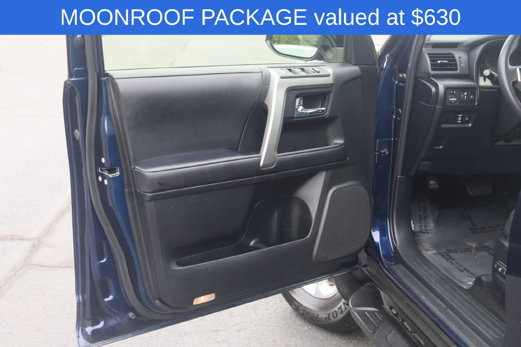 Used 2023 Toyota 4Runner SR5 Premium w/ Moonroof Package AWD/4WD image 4