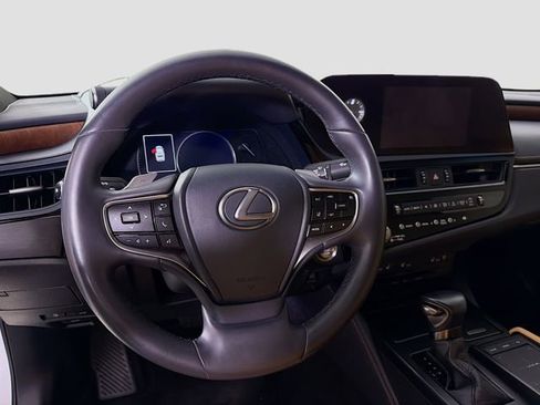 Used 2022 Lexus ES 350 w/ Premium Package image 12