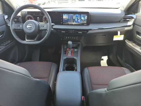 New 2026 Nissan Kicks SR w/ Interior Electronics Package FWD image 23