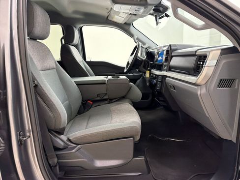 Used 2025 Ford F250 XLT AWD/4WD image 28