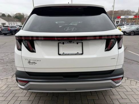 Used 2025 Hyundai Tucson SEL image 11