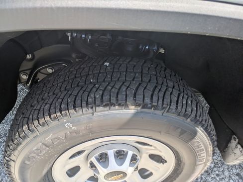 New 2025 Chevrolet Silverado 2500 W/T w/ WT Convenience Package image 12