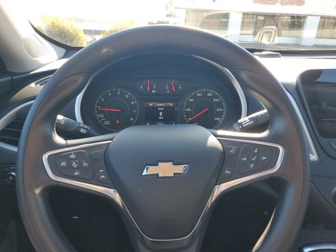 Used 2023 Chevrolet Malibu LT image 20