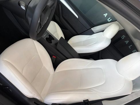Used 2022 Tesla Model 3 RWD image 19